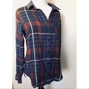 Distressed Flannel (Burgundy/Navy)